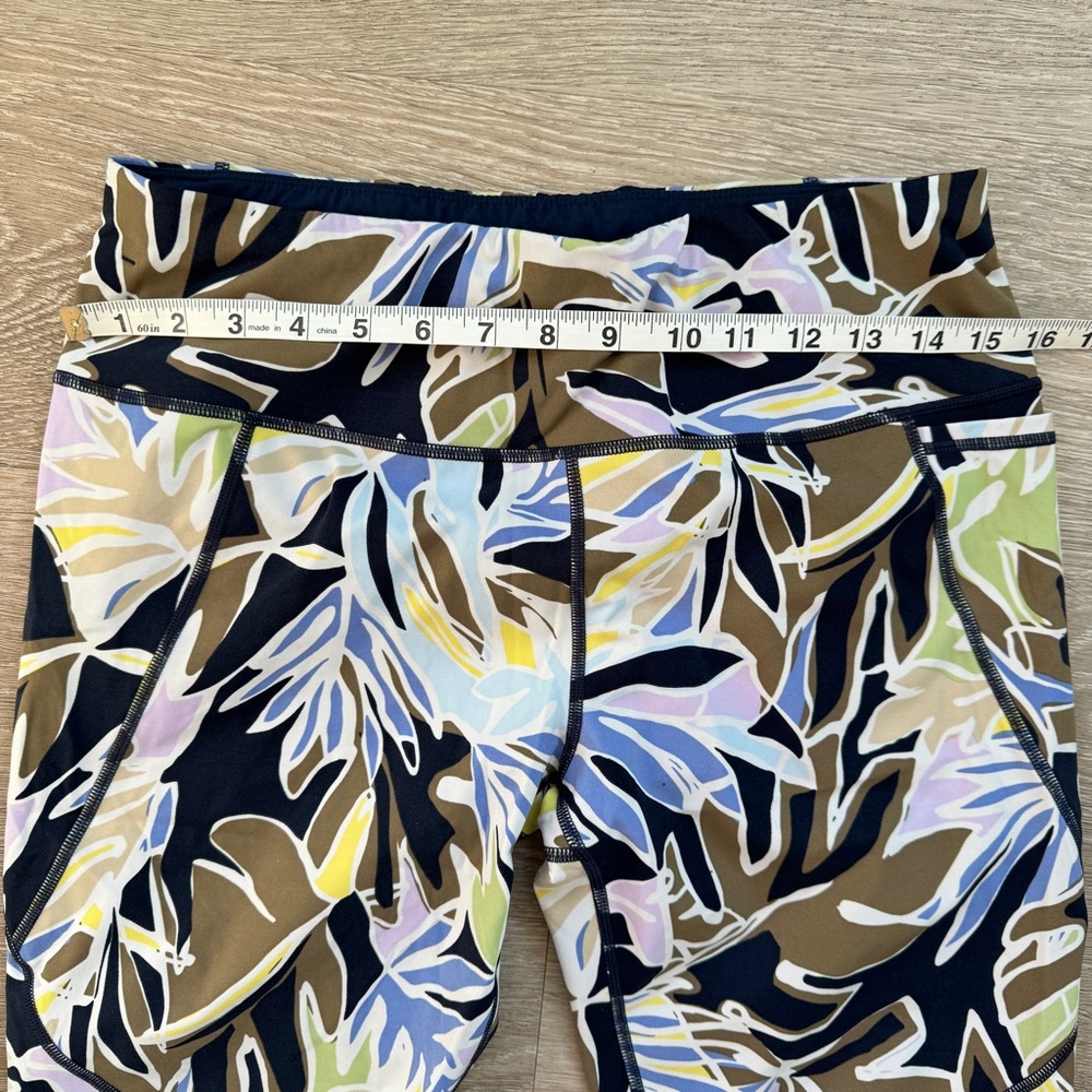 Sweaty Betty 7/8 Power Pocket Workout Leggings, Green Paper Leaf Print, Large - Picture 6 of 7
